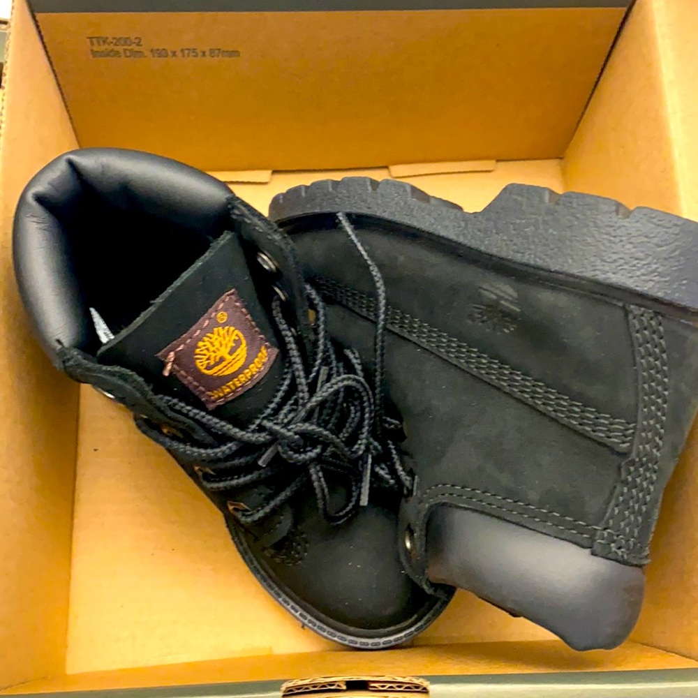 Toddler Timberlands size 6 like new